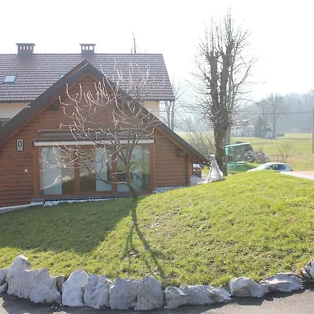 דירה Charming Countryside House