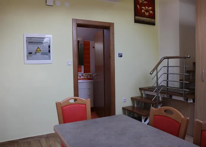 Charming Countryside House * Lome